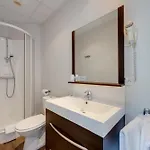Brit Confort Bagnoles Normandie Hotel 3*