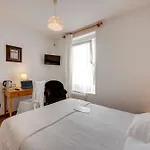 Hotel Brit Confort Bagnoles Normandie 3*