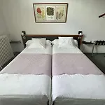 Brit Confort Bagnoles Normandie Hotel 3*