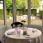 Hotel Brit Confort Bagnoles Normandie 3*