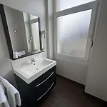 Brit Confort Bagnoles Normandie Hotel 3*