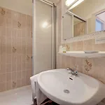 Brit Confort Bagnoles Normandie Hotel