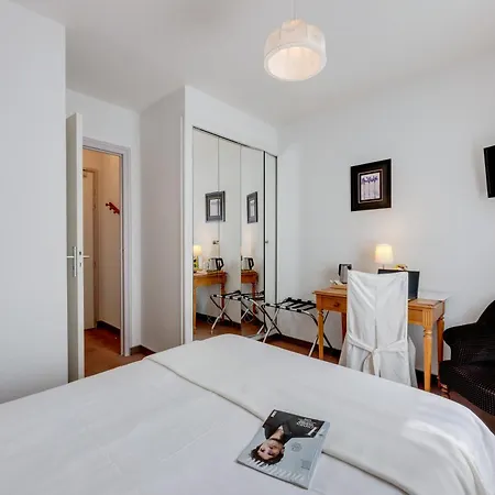 Szálloda Brit Confort Bagnoles Normandie 3*