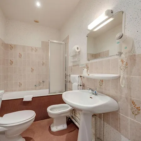 Brit Confort Bagnoles Normandie 3* Bagnoles de l'Orne Normandie