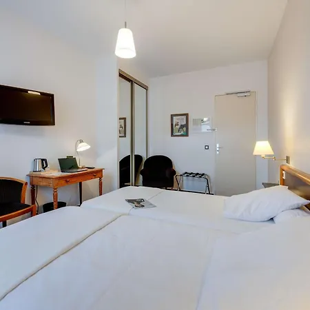 Nouvel Hotel