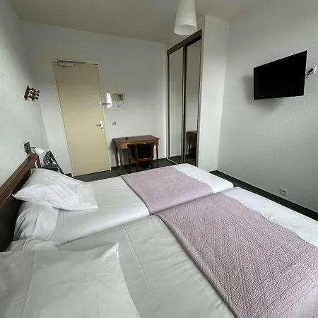 Hotel Nouvel 3*