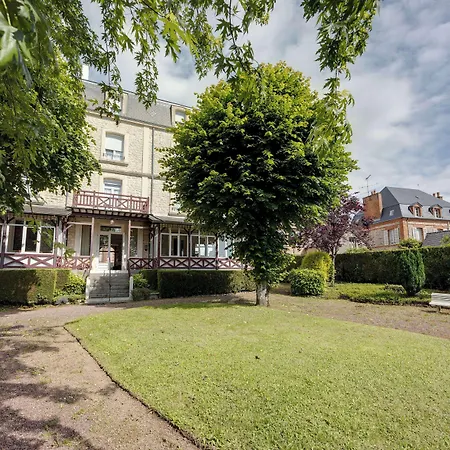 Szálloda Brit Confort Bagnoles Normandie Bagnoles de l'Orne Normandie