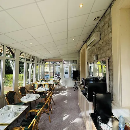 Brit Confort Bagnoles Normandie Szálloda