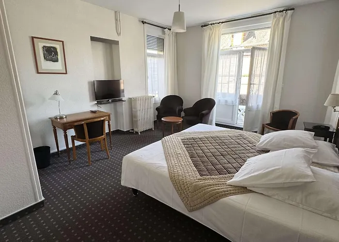 Brit Confort Bagnoles Normandie Отель Bagnoles de l'Orne Normandie