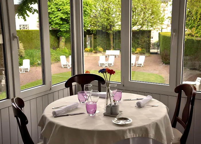 Hotel Brit Confort Bagnoles Normandie 3*