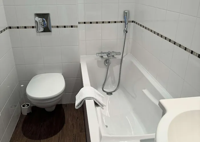 Brit Confort Bagnoles Normandie Hotel