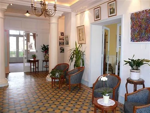 Brit Confort Bagnoles Normandie 3*